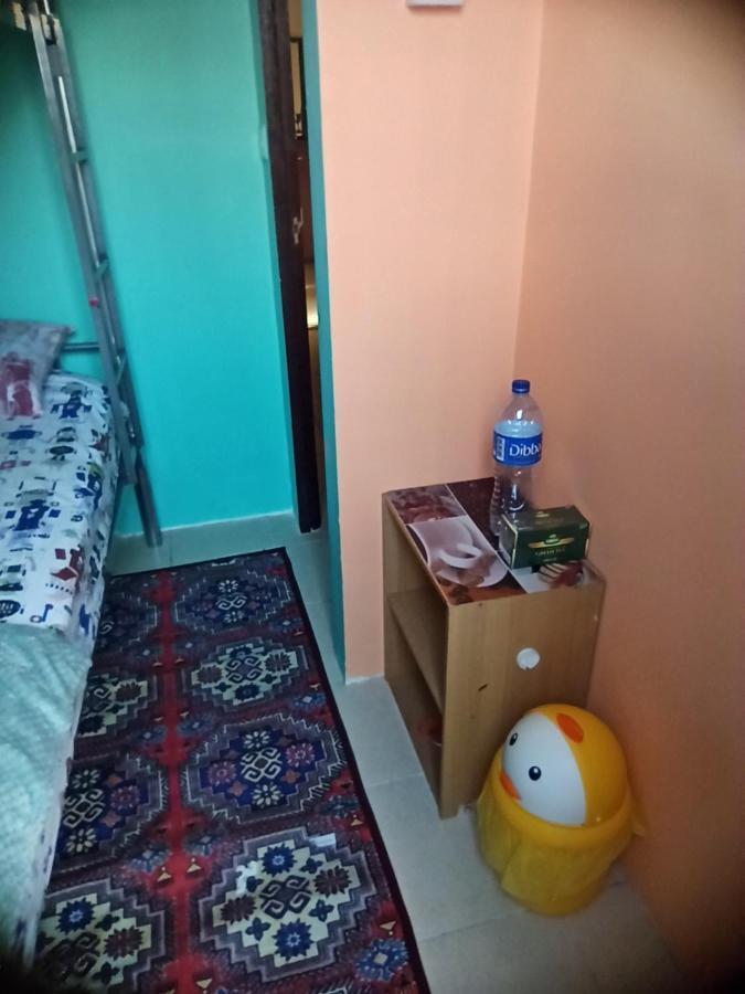 Moon Backpackers , Al Rigga , Partition For Couples And For Singles Leilighet Dubai Eksteriør bilde